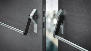 lock push bar door 4